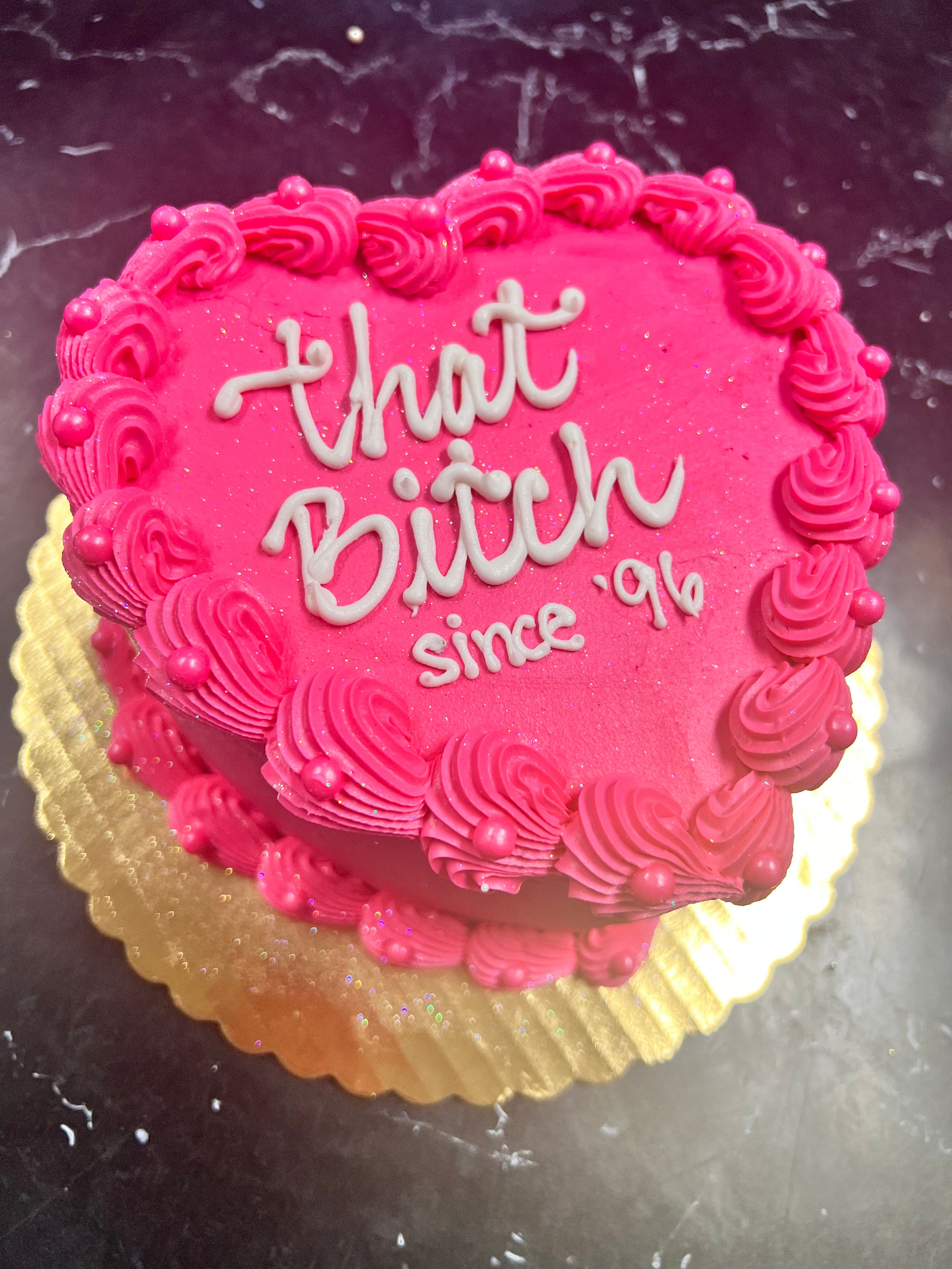 Minimalistic Heart cake | Tamara's the Cake Guru